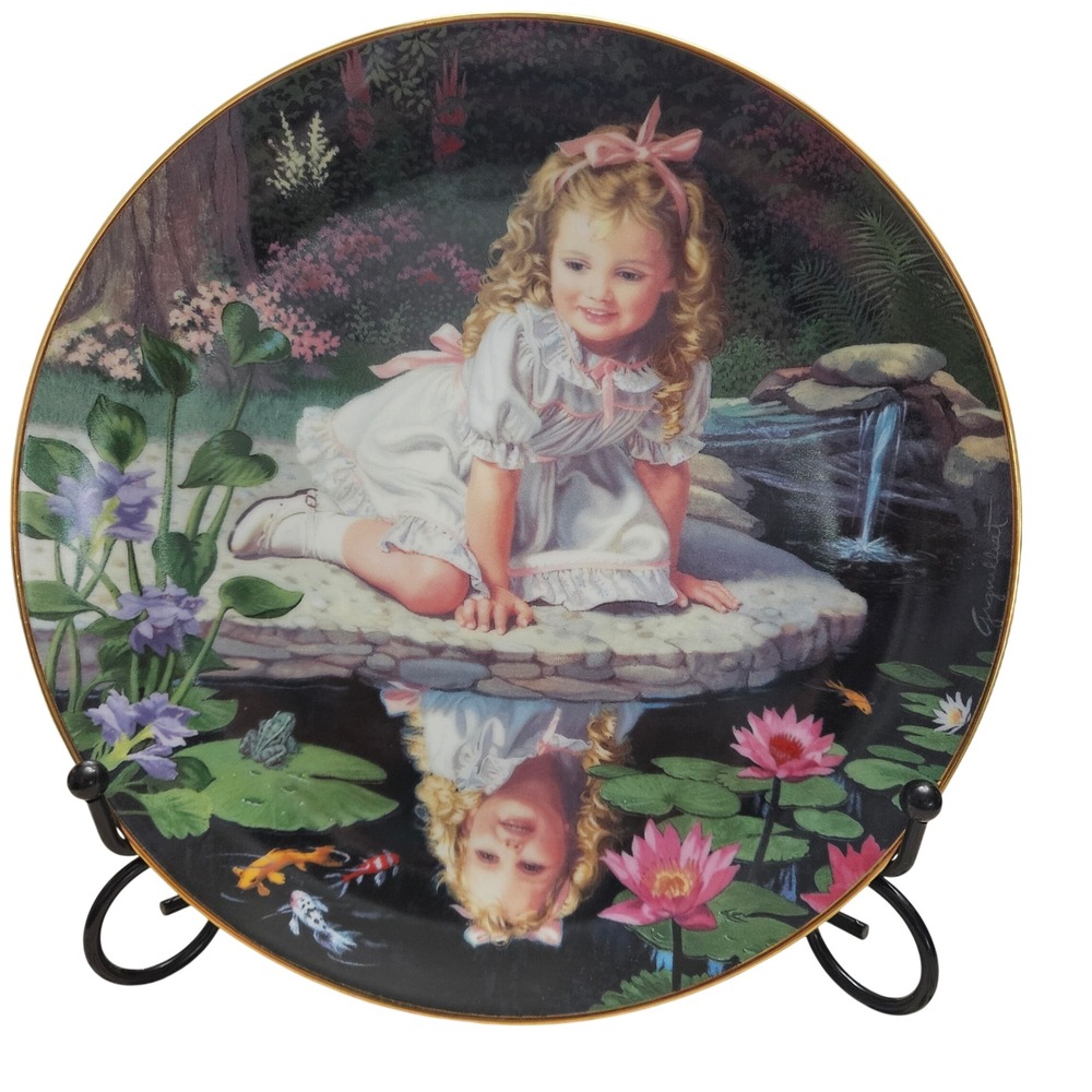 Danbury Mint "Monday's Child" by Elaine Gignulliat Decorative Plate 8" 1991